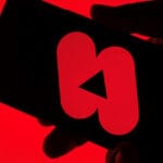 O YouTube adiciona comentários aos anúncios de Shorts e se expande para a web móvel
