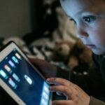 Regulador do Reino Unido impõe multa de £14,47 milhões ao Reddit por violações de proteção de dados infantis